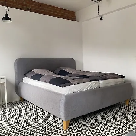 Spoko Hostel *